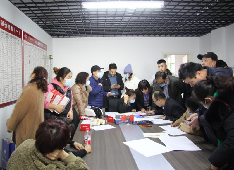 huge crowds of people，panic buying丨Direct attack on the hot opening scene of Longgang yudeyuan!