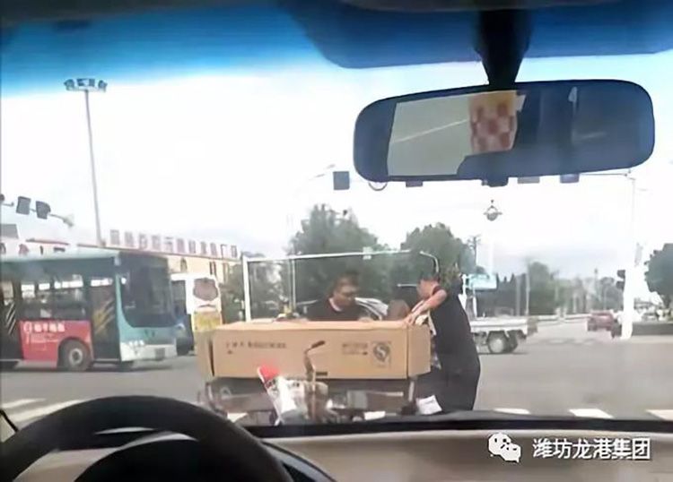 弘揚(yáng)正能量——龍港集團(tuán)員工見義勇為事跡！