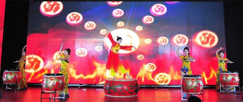 “感恩相伴?筑夢同行”——龍港集團(tuán)2019新春年會盛大舉行！