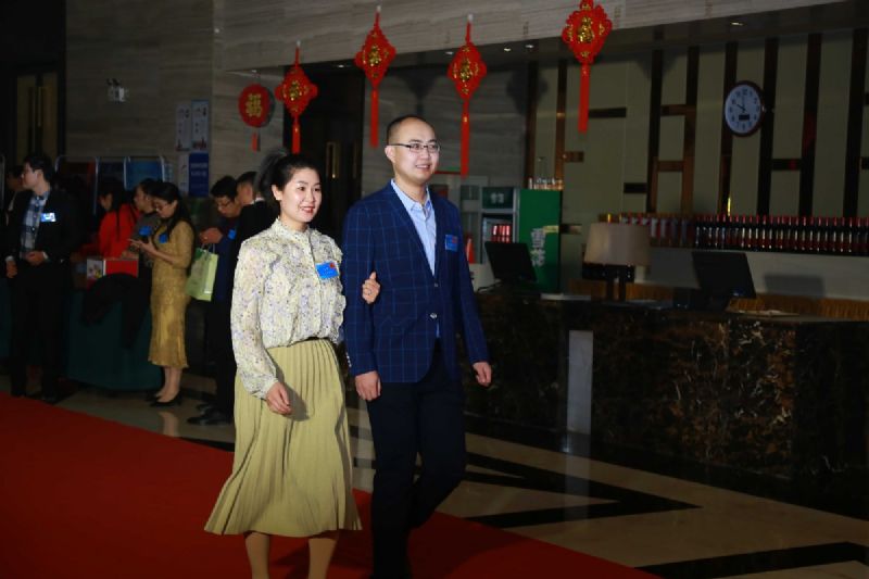 “凝心聚力 ·砥礪前行”— 龍港集團(tuán)2020新春年會(huì)完美收官！