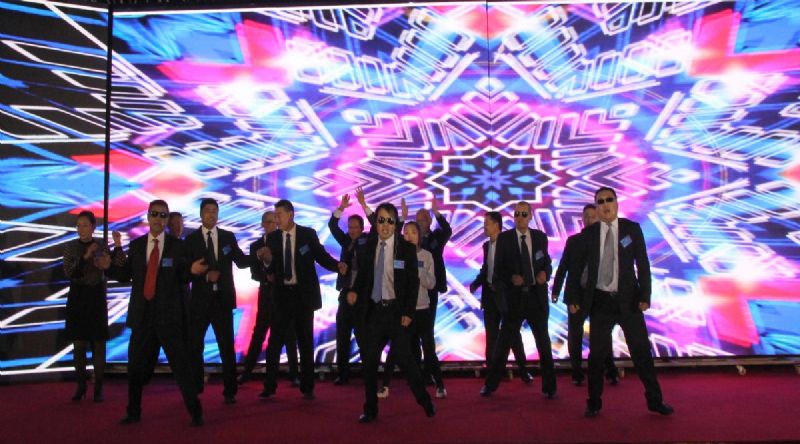 “凝心聚力 ·砥礪前行”— 龍港集團(tuán)2020新春年會(huì)完美收官！