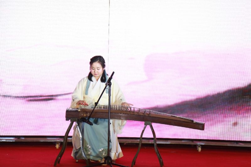 “凝心聚力 ·砥礪前行”— 龍港集團(tuán)2020新春年會(huì)完美收官！