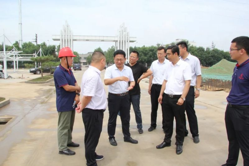 市“重點工作攻堅年”督導評估專班到龍港汽車產(chǎn)業(yè)園調(diào)研