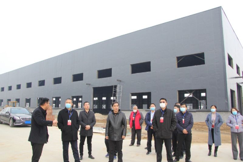 市人大常委會(huì)黨組書記、主任李中福一行到龍港新材料公司調(diào)研