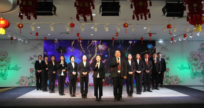 不忘初心 衷愫韶華——龍港集團(tuán)迎新春文化盛宴震撼來襲！