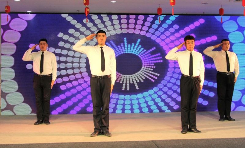 不忘初心 衷愫韶華——龍港集團(tuán)迎新春文化盛宴震撼來襲！