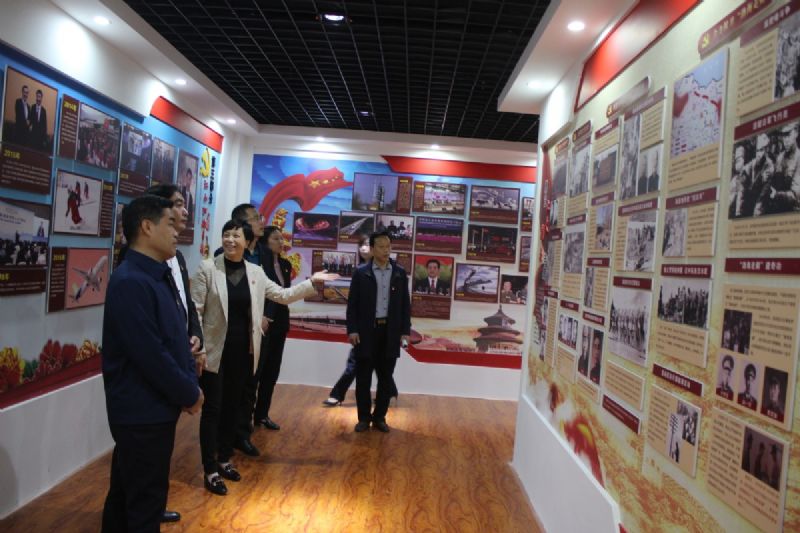 黨建共建互融共促，凝聚力量爭創(chuàng)一流 ——龍港物業(yè)黨支部與育秀學(xué)校黨支部黨建共建共享活動圓滿啟動