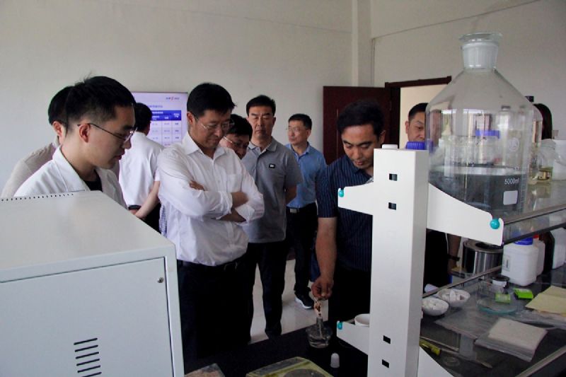 省政府研究室黨組成員、副主任趙昌軍帶隊(duì)到龍港集團(tuán)調(diào)研推動(dòng)“工業(yè)強(qiáng)基”基本情況